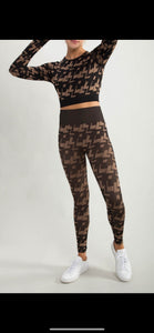 Geometric Print Seamless Long Sleeve Top